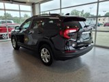 Used 2022 GMC Terrain SLE w/ Driver Convenience Package image 4