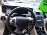 Used 2016 Ford Taurus SE image 6