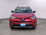 Used 2018 Toyota RAV4 SE image 2