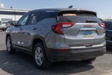 Used 2024 GMC Terrain SLE image 3