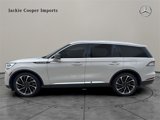 Used 2020 Lincoln Aviator Reserve w/ Equipment Group 202A image 2