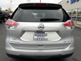 Used 2016 Nissan Rogue SV image 5
