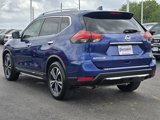Used 2017 Nissan Rogue SL image 5