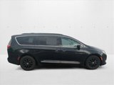 Used 2017 Chrysler Pacifica Touring-L image 4