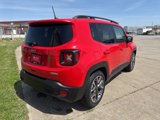 Used 2018 Jeep Renegade Latitude w/ Advanced Technology Group image 3