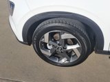 Used 2023 Hyundai Venue SEL w/ Cargo Package image 4