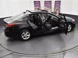 Used 2020 Kia Optima SE image 6