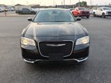 Used 2016 Chrysler 300 Limited image 2