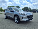 Used 2022 Ford Escape SE image 3