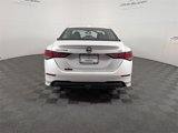 Used 2022 Nissan Sentra SR w/ SR Premium Package image 4