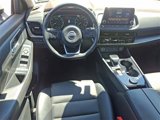 Used 2021 Nissan Rogue SV w/ Premium Package image 2