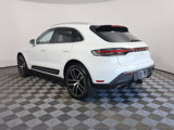 Certified 2024 Porsche Macan image 3