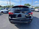 Used 2017 INFINITI QX70 3.7 image 4