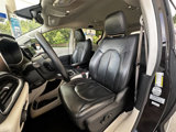 Used 2017 Chrysler Pacifica Touring-L image 6