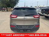 Used 2017 Jeep Cherokee Latitude w/ Trailer Tow Group image 4