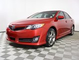 Used 2012 Toyota Camry SE image 2