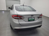 Used 2017 Ford Fusion SE w/ Fusion SE Technology Package image 6