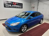 Used 2014 Ford Focus SE w/ SE Winter Package image 2
