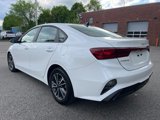 Certified 2022 Kia Forte LXS image 3
