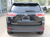 Used 2016 Toyota Highlander LE image 4