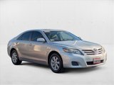 Used 2010 Toyota Camry LE image 3