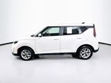 Used 2023 Kia Soul LX w/ Option Group 015 image 4