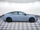 Used 2024 Nissan Altima 2.5 SR w/ SR Premium Package image 3