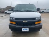 Used 2018 Chevrolet Express 2500 w/ Driver Convenience Package image 2