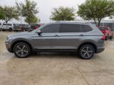 Used 2018 Volkswagen Tiguan SE image 3