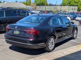 Used 2018 Volkswagen Passat 2.0T SE image 5