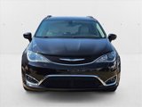 Used 2017 Chrysler Pacifica Touring-L image 2