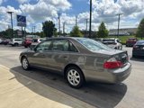 Used 2004 Toyota Avalon XL image 5