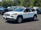 Used 2015 Jeep Cherokee Sport w/ Cold Weather Group image 6