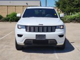 Used 2018 Jeep Grand Cherokee Altitude image 2