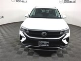 Used 2022 Volkswagen Taos SE image 2