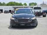 Used 2020 Ford Fusion SE image 2