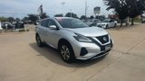 Used 2020 Nissan Murano S image 2