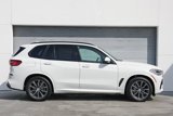 Used 2020 BMW X5 xDrive40i w/ M Sport Package image 4