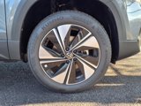 New 2025 Volkswagen Taos SE image 5