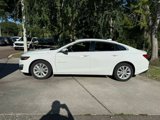 Used 2024 Chevrolet Malibu LT image 2