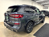 Used 2021 BMW X5 M50i w/ Executive Package image 4