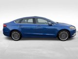 Used 2017 Ford Fusion SE w/ Fusion SE Technology Package image 5