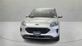 Used 2020 Ford Escape SE image 2