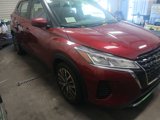 Used 2024 Nissan Kicks SV image 3
