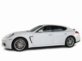Used 2016 Porsche Panamera 4 image 4
