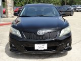Used 2010 Toyota Camry SE image 2