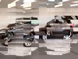 Used 2019 GMC Acadia SLE image 2