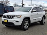 Certified 2021 Jeep Grand Cherokee Laredo image 3
