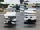 Used 2018 Volkswagen Tiguan SE image 2