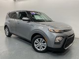 Used 2022 Kia Soul LX image 2